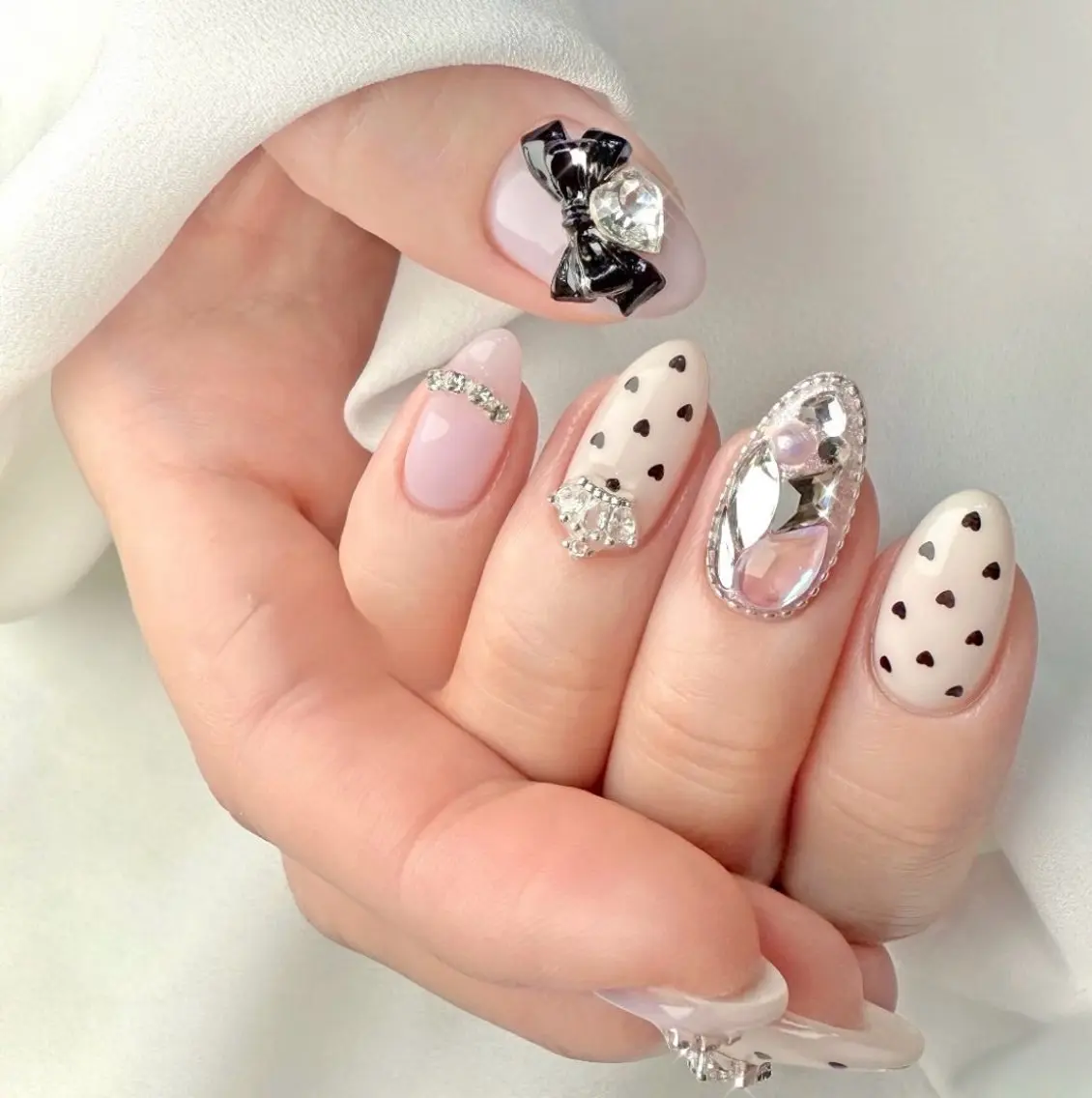 ネイル NailSalon✨ Écrinエクランのネイルデザイン