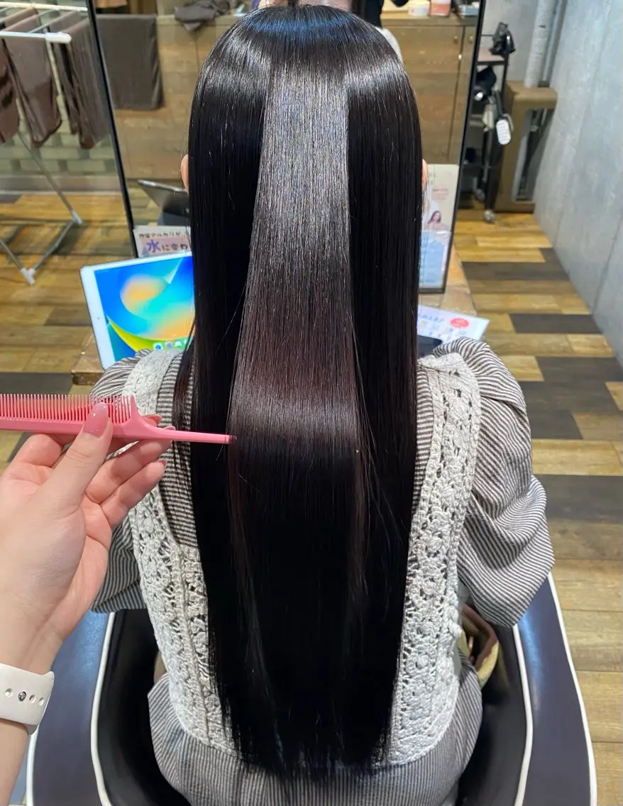 縮毛矯正 mayu 🕊️🫧のヘアスタイル