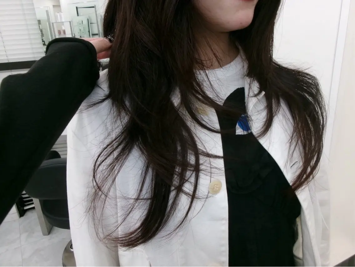 【ミニモ限定🎀🤍】韓国風トレンドカット➰👩🏻✂️の写真