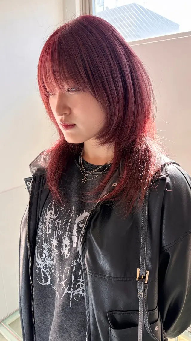 ミディアム カラー ダブルカラー レッドカラー ヘアカラー トリートメント レイン🌏🍀 透明感/ハイトーンのヘアスタイル
