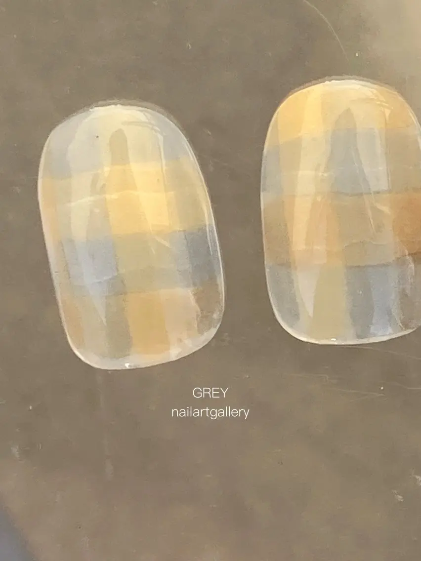 ネイル アートネイル 【GREY】 TAIRAのネイルデザイン