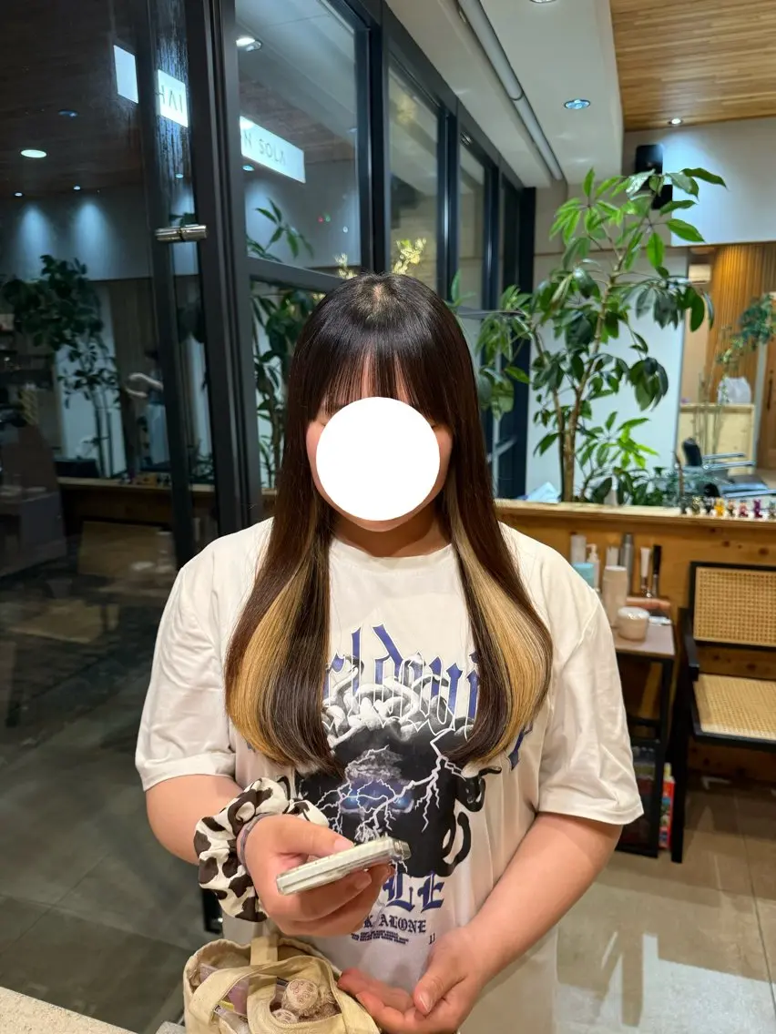 ロング レイヤーカット 小顔カット カット sola/ haremiのヘアスタイル
