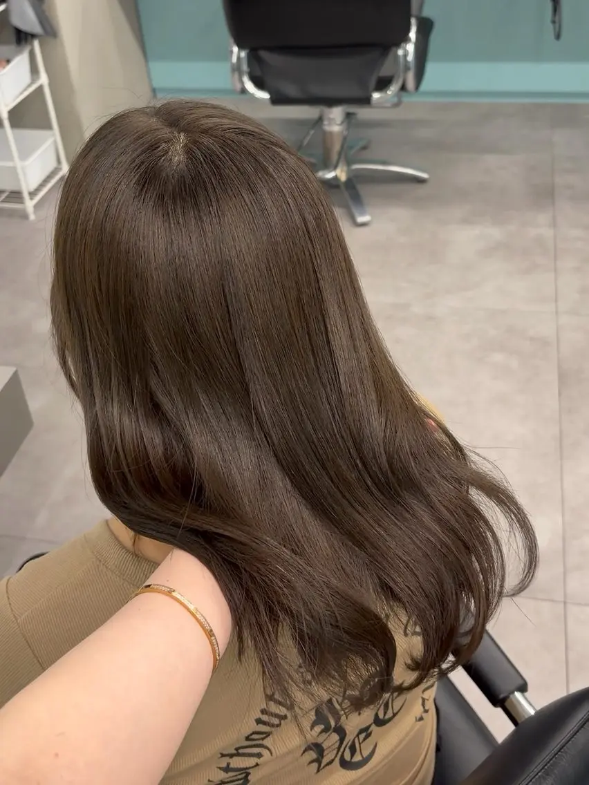 セミロング 切りっぱなしボブ ボブ 顔まわりレイヤー 顔周りカット 髪質改善 kyon🎀 透明感カラー/西梅田のヘアスタイル