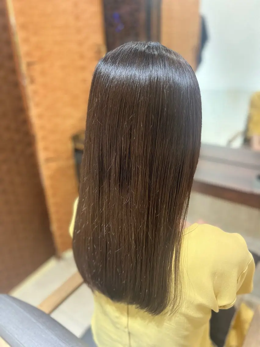 ロング カラー カット ヘアカラー トリートメント Aina🩶 レディースカット🩶のヘアスタイル