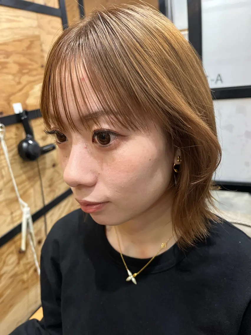 ミディアム カラー 久木原 ゆりのヘアスタイル