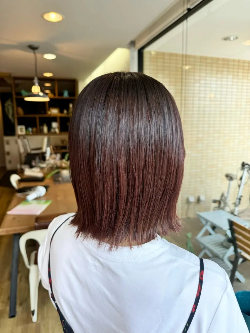 ミディアム カラー ブラウンカラー カット ヘアカラー トリートメント ツキダテ ユイのヘアスタイル