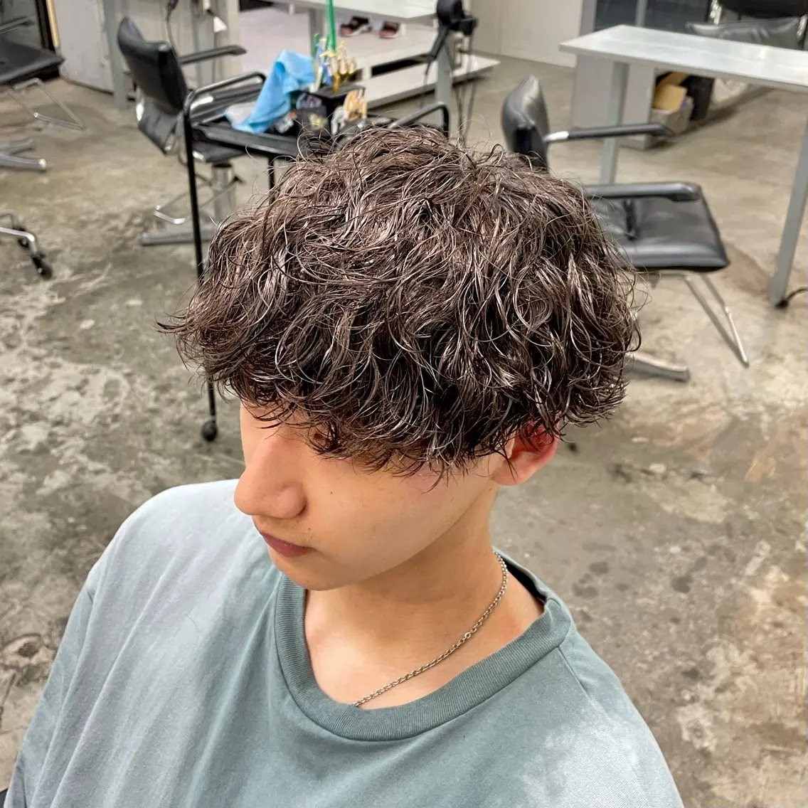ショート パーマ メンズ 波巻きパーマ カット パーマ メンズ特化美容師/ 藤戸 椋のヘアスタイル