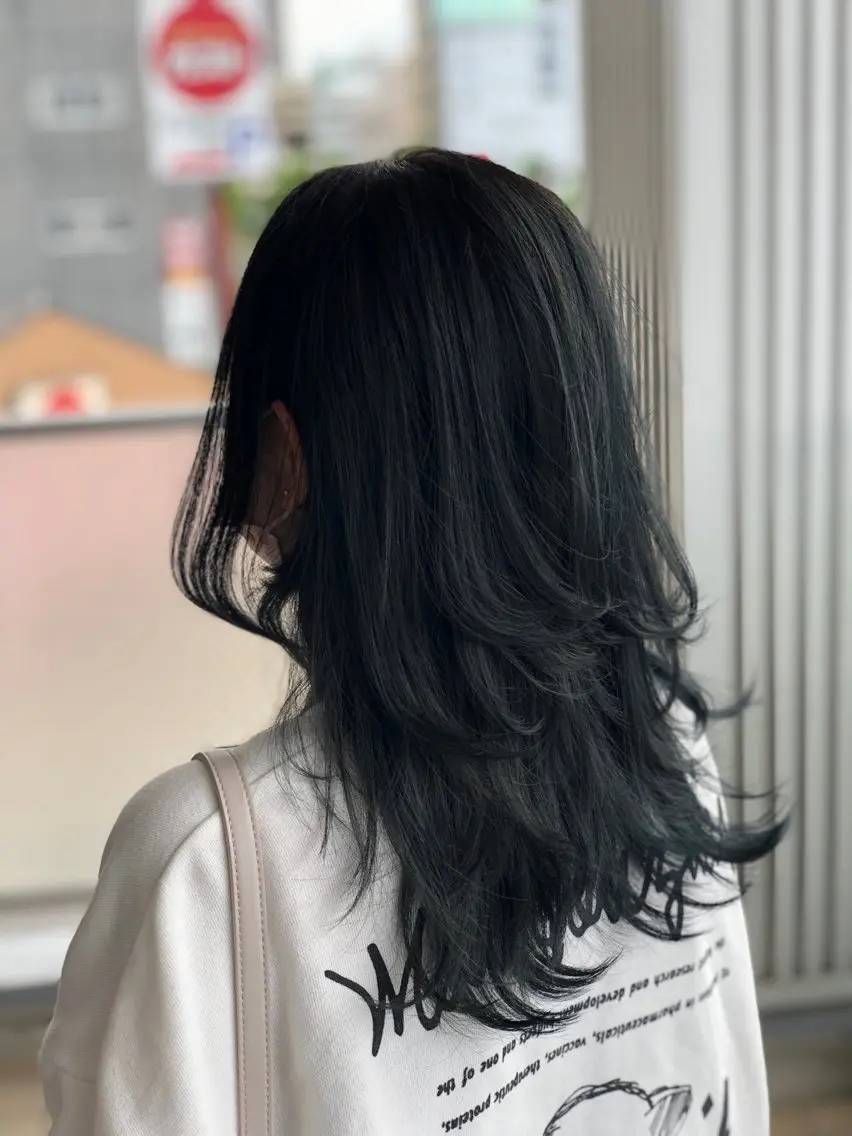 ロング レイヤーカット ウルフカット ウルフレイヤー 永井大樹✨ 透明感カラー✨のヘアスタイル