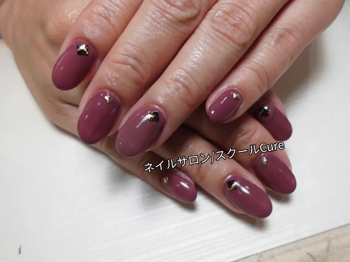 ネイル ネイルサロン Cureのネイルデザイン