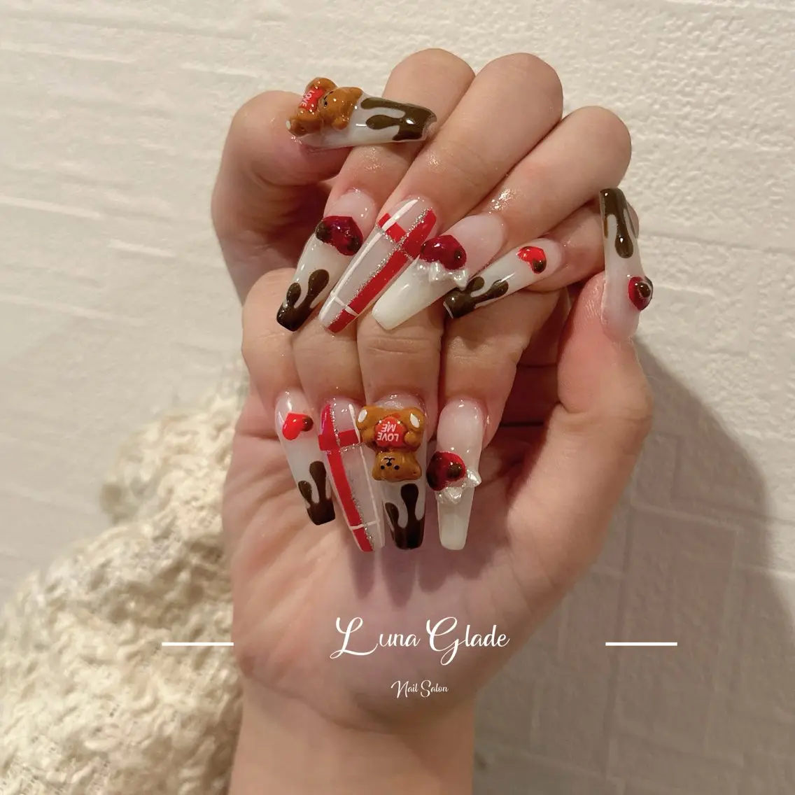 ネイル ハンドネイル Luna Gladeのネイルデザイン
