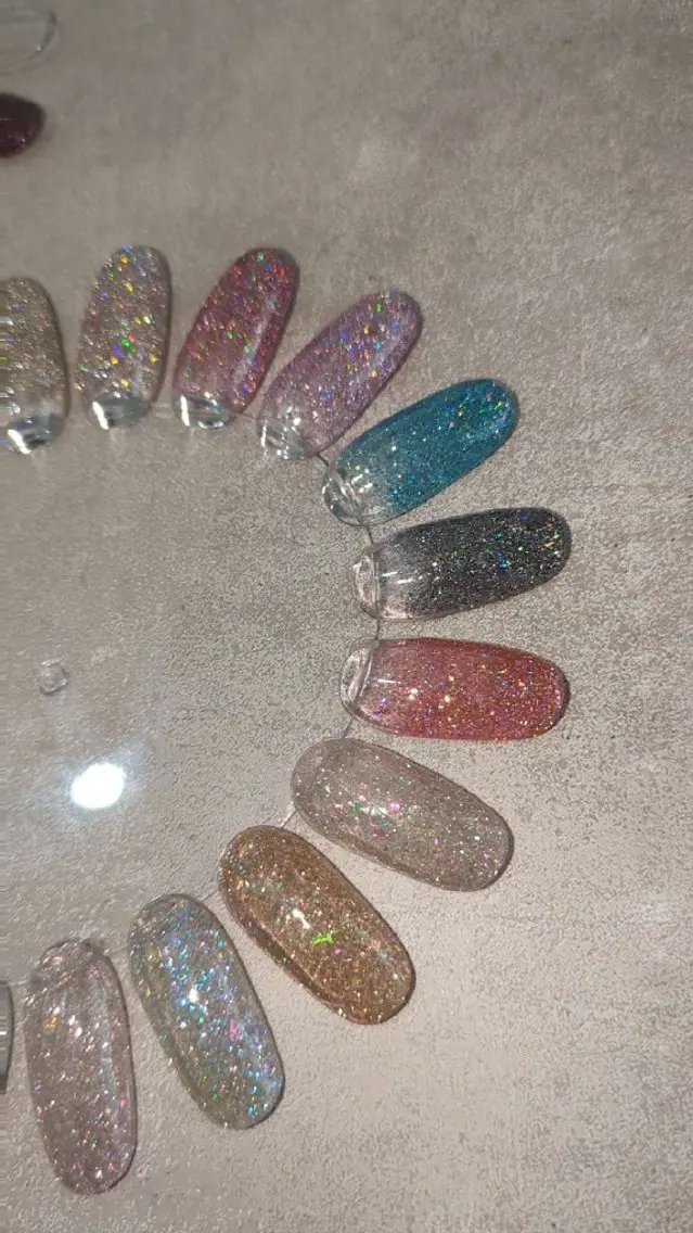 ネイル フラッシュネイル キラキラネイル Mrs Nailのマツエク・マツパデザイン