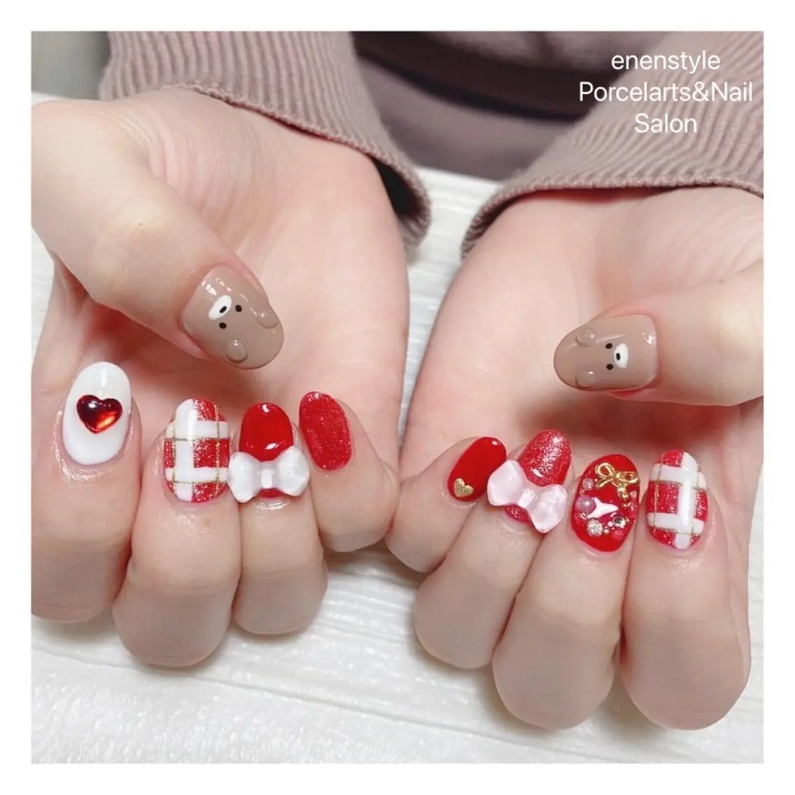 ミディアム ネイル ハンドネイル 🐾enen style 🐾のネイルデザイン