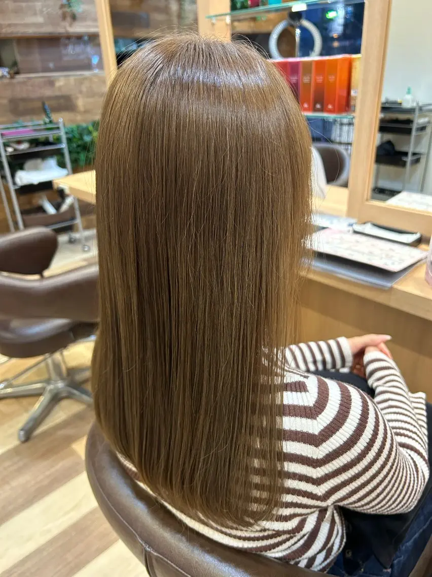 カラー ブリーチ 透明感カラー グレージュ ブリーチなしカラー Dali 新さっぽろ Ricoのヘアスタイル