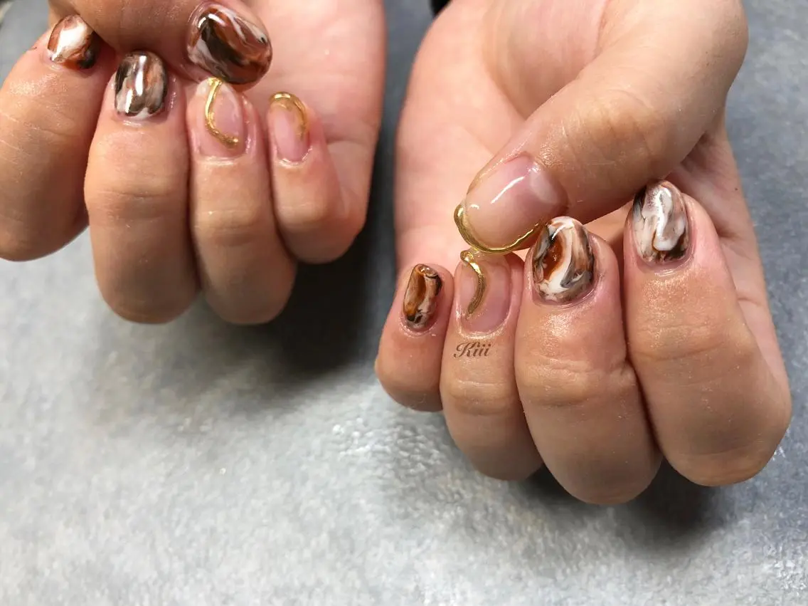 ネイル ハンドネイル フットネイル kiii.__ ✴︎*のネイルデザイン