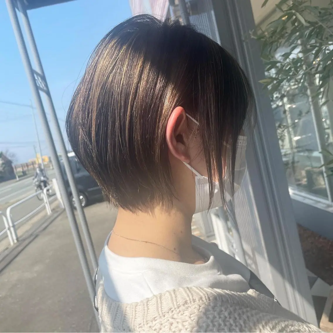 ショート カラー ショートボブ ハイライトカラー ボブ ハイライト ショートヘア 佐々木 麻純のヘアスタイル