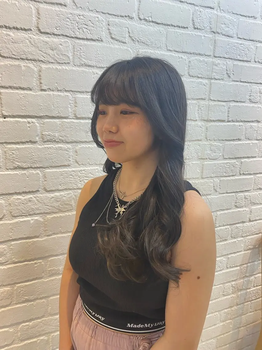 ロング カラーお任せ下さい ✨️おかだまなみのヘアスタイル