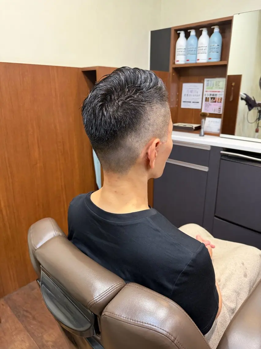 ショート メンズ 💈 中山 静香のヘアスタイル