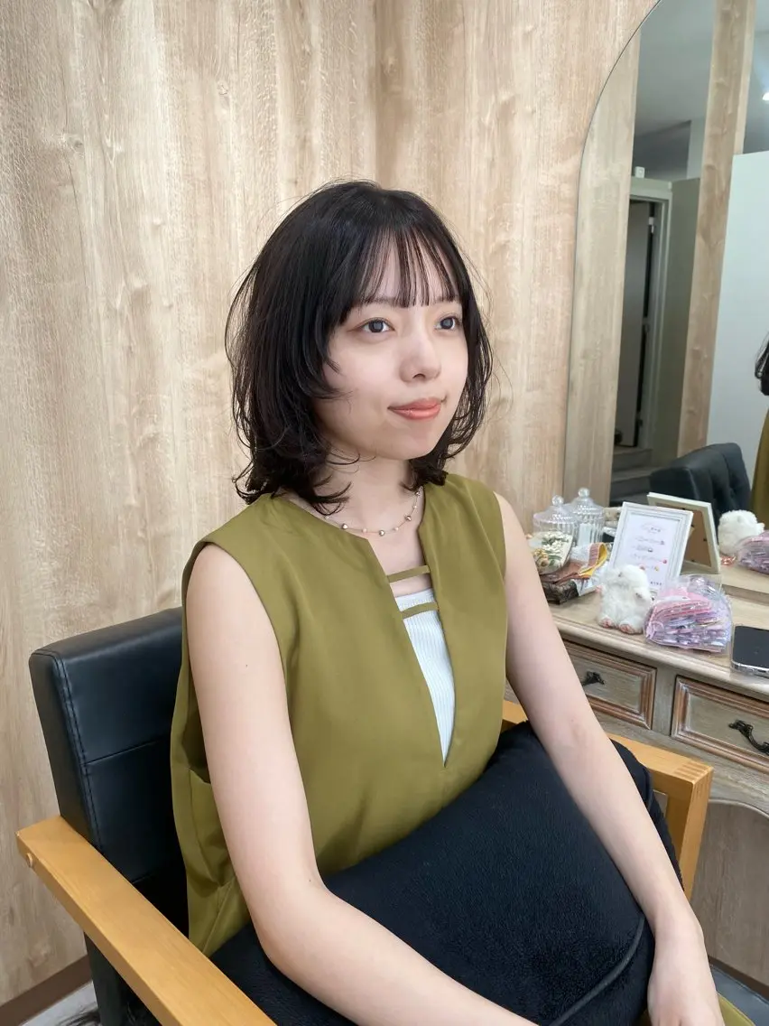 ミディアム ボブ レイヤーカット カット ヘアカラー トリートメント 王道かわいい🤍ベー ジュカラー*里々花*のヘアスタイル