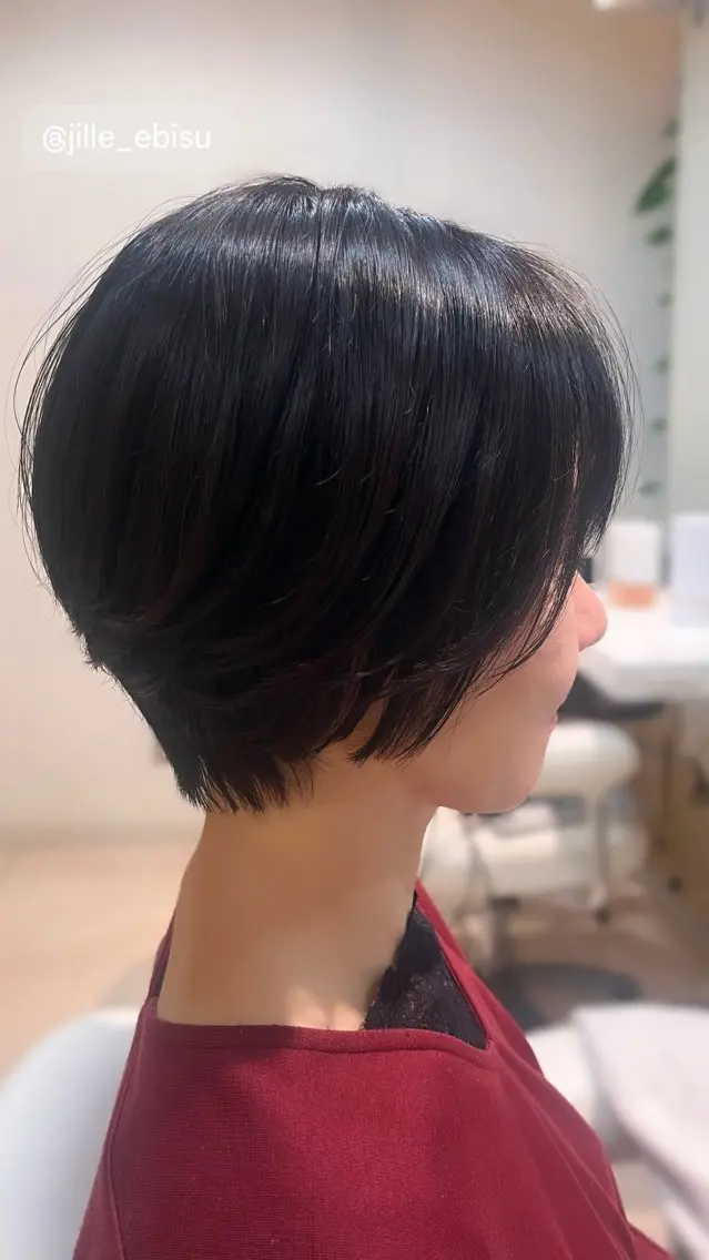 ショート ️ちば🩵JILLE 恵比寿 透明感カラーのヘアスタイル