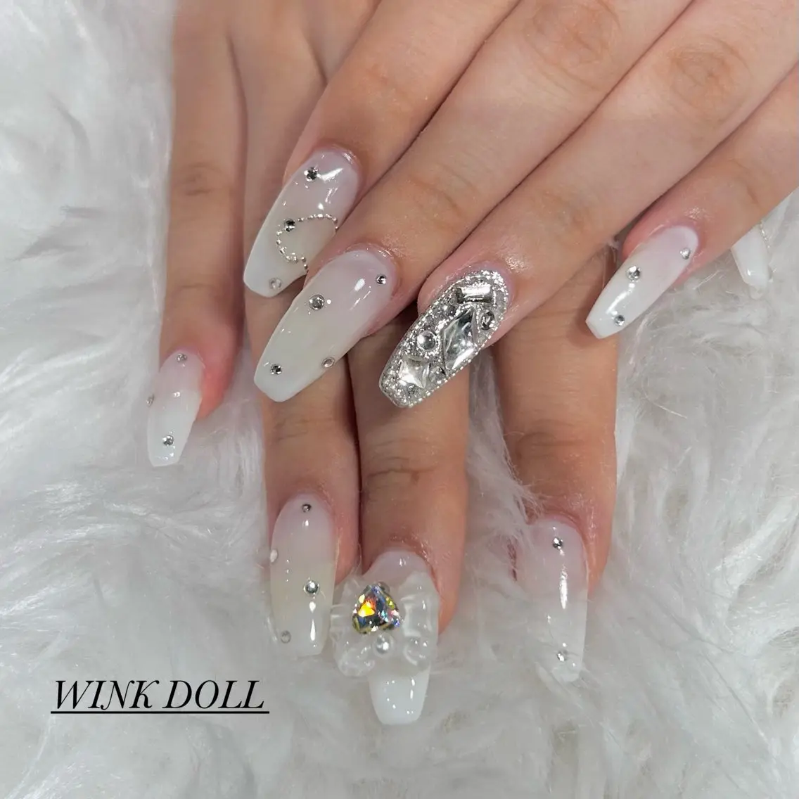 ネイル ハンドネイル WINK DOLL 🌹MIRAIのネイルデザイン