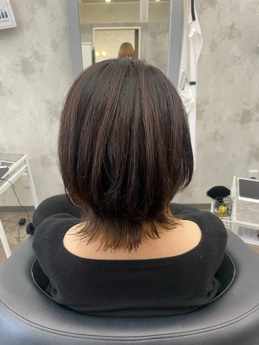 ショート カラー 藤田 麗安のヘアスタイル