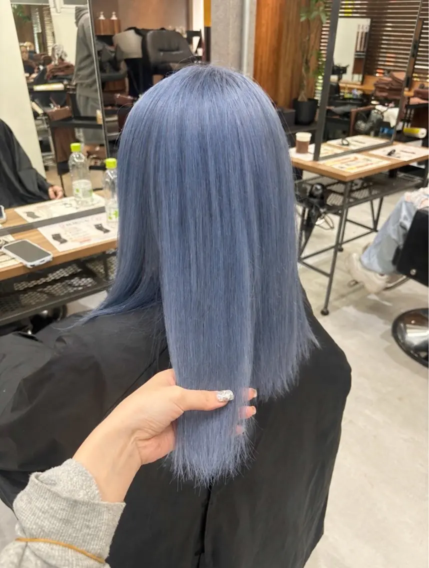 ミディアム カラー ブルーカラー ヘアカラー ENA💗NEXT /ハイトーンエクステのヘアスタイル