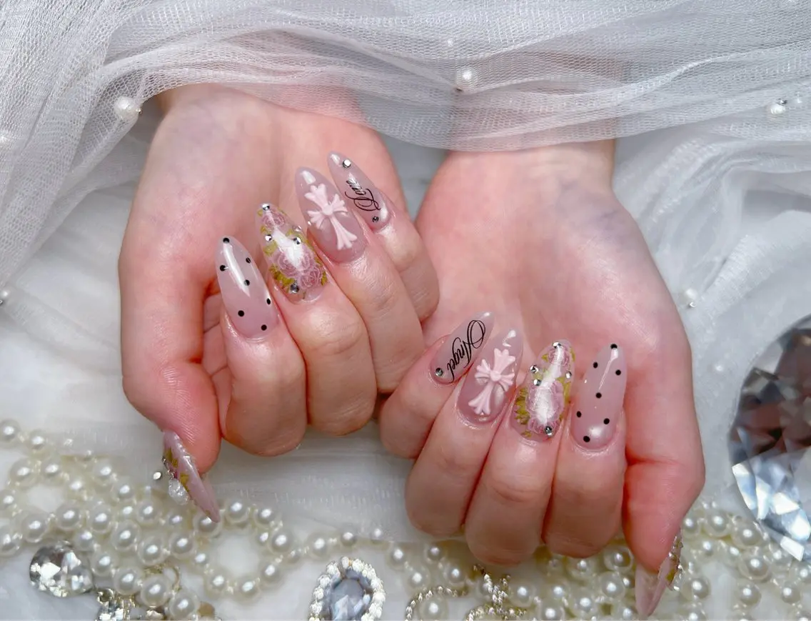 ネイル アートネイル オーロラネイル チークネイル 長さ出し フットネイル Miya _nailのネイルデザイン