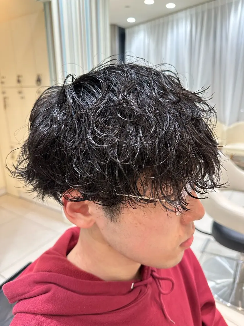メンズ メンズパーマ 刈り上げ 波巻きパーマ 🍀メンズパーマ職人 池袋🍀Yuraのヘアスタイル