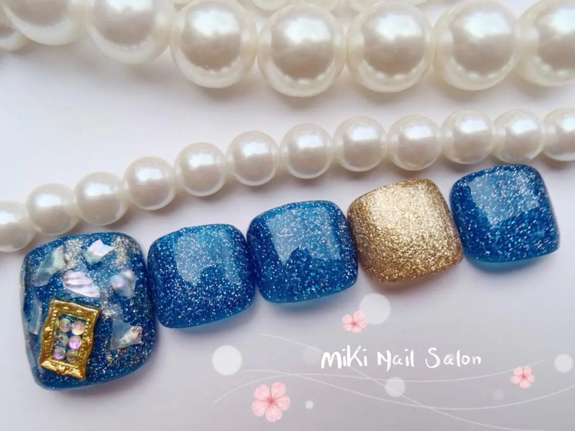 ネイル フットネイル 🎀Yumi✨ ミキネイルサロン池袋のネイルデザイン