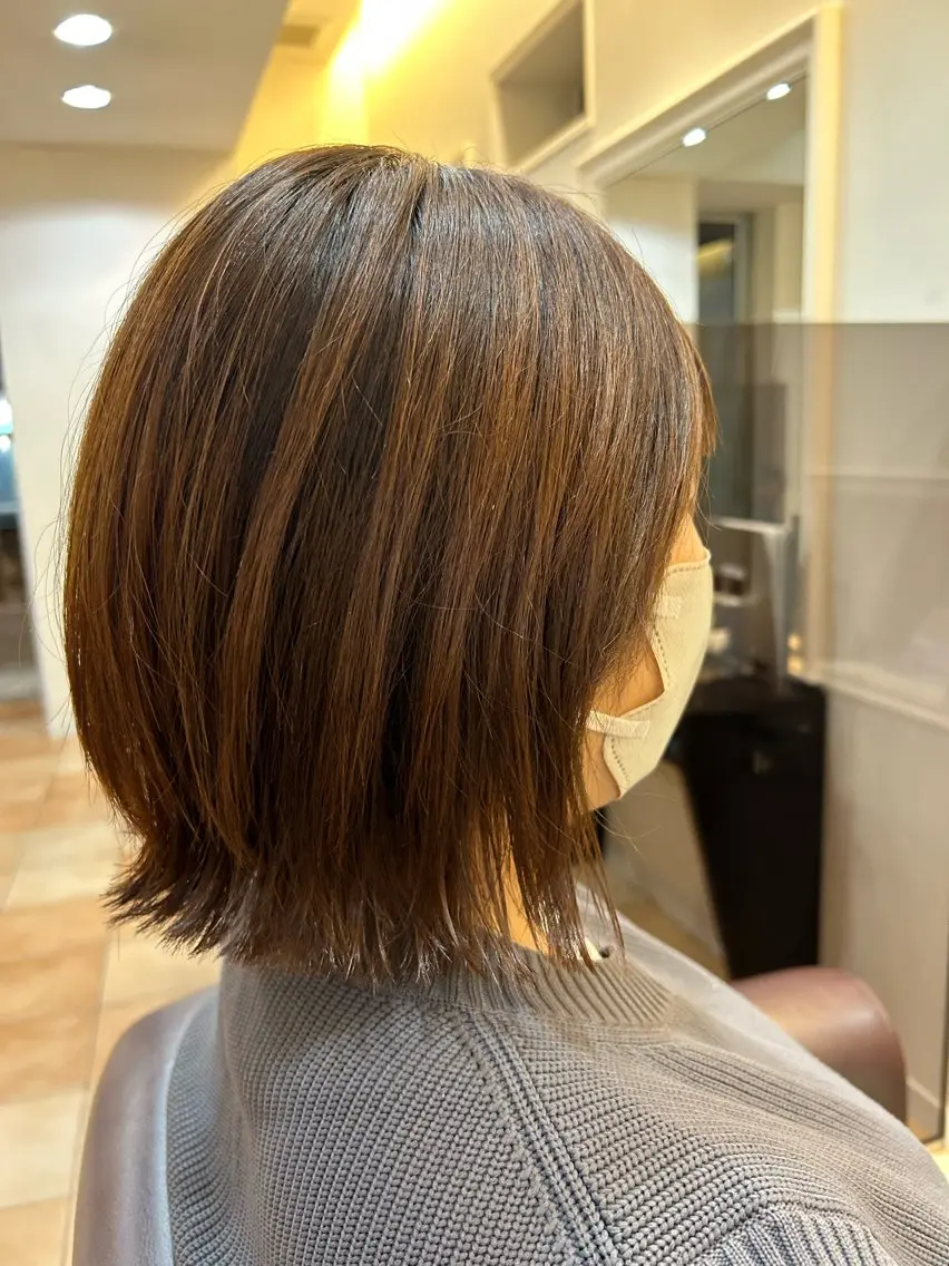 ミディアム 河上 玲のヘアスタイル