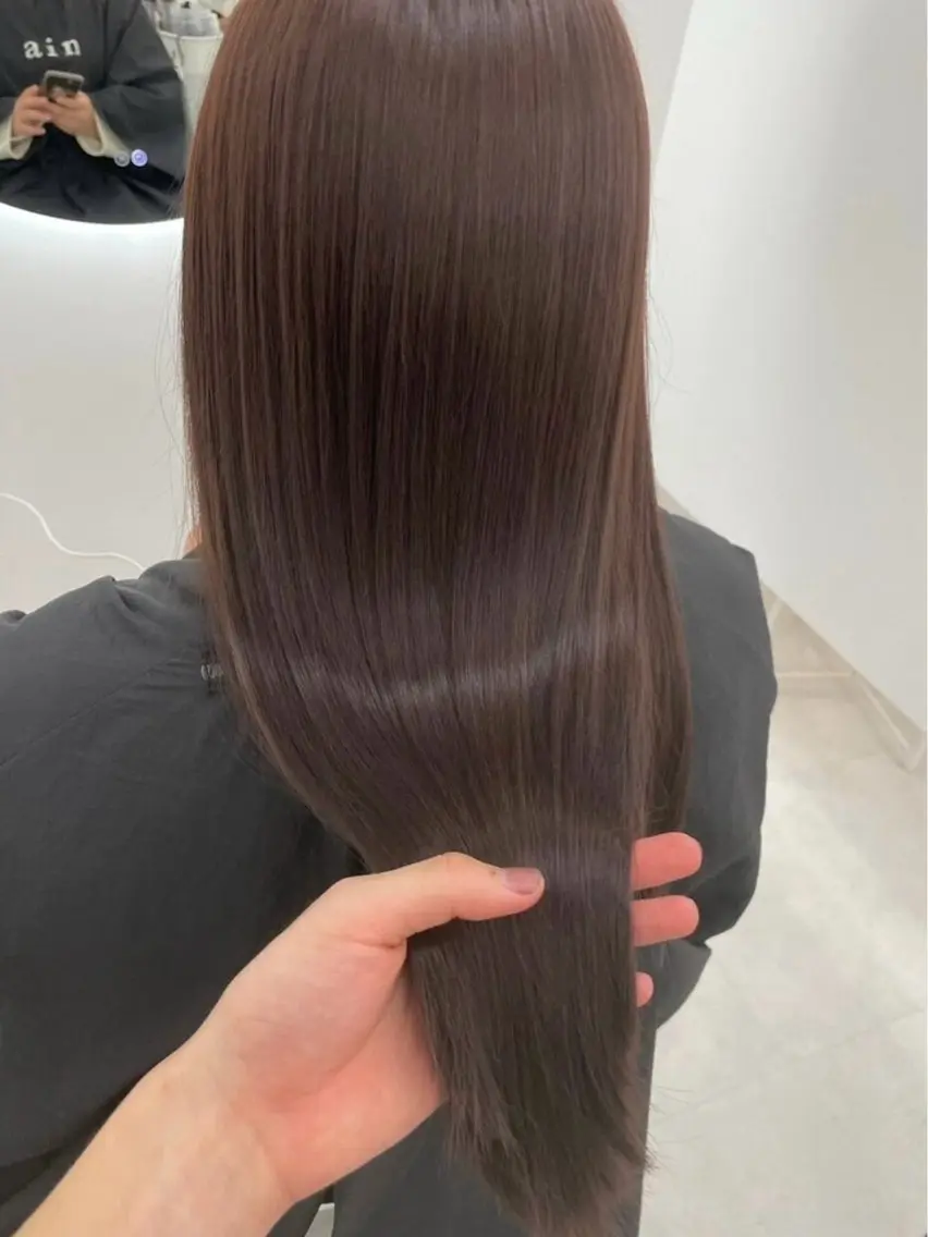 ロング カラー カット ヘアカラー ミン MINのヘアスタイル