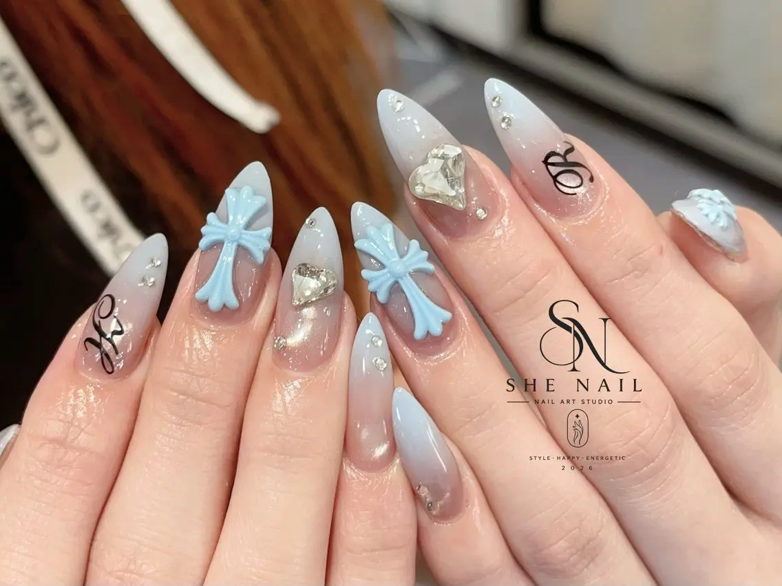 ネイル ハンドネイル 博多 SHE Nailのネイルデザイン