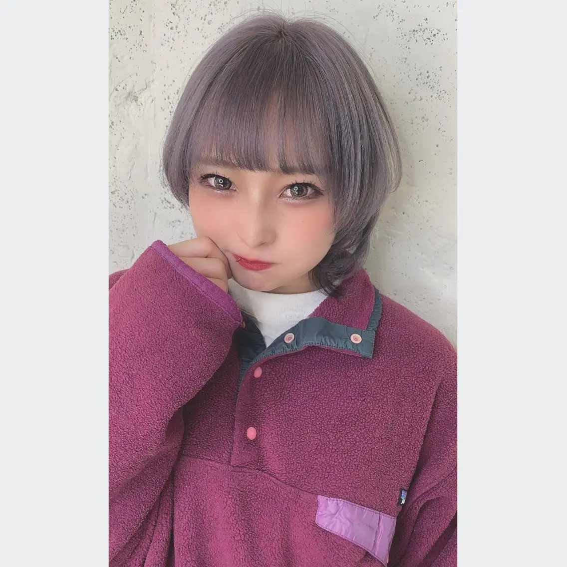 ショート カラー 透明感ハイトーン🦄 キラ🌈のヘアスタイル