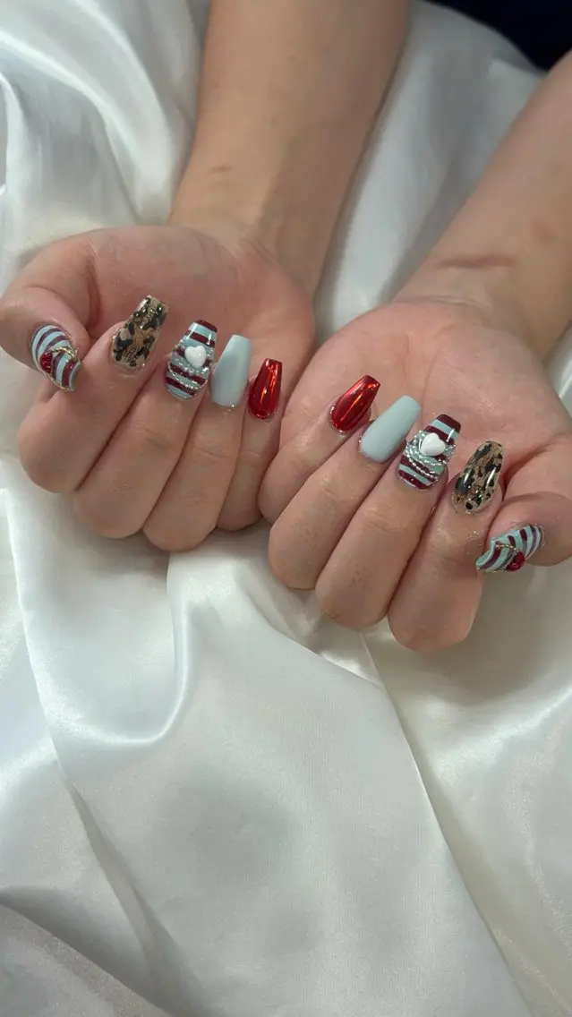 ネイル ハンドネイル ネイリスト🦋 MANAMI♍️のネイルデザイン