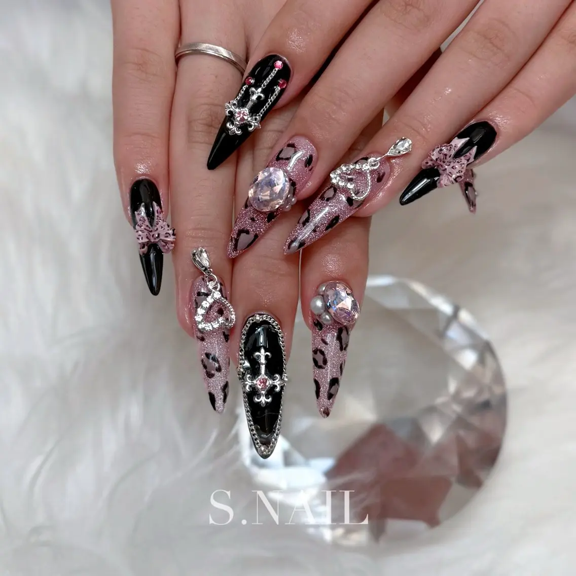 ネイル ハンドネイル S.NAIL Suuのネイルデザイン