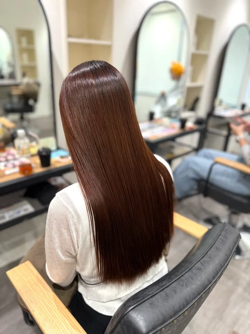 ロング 縮毛矯正 カット 縮毛矯正 cocotte🫧 絹村 琴美のヘアスタイル