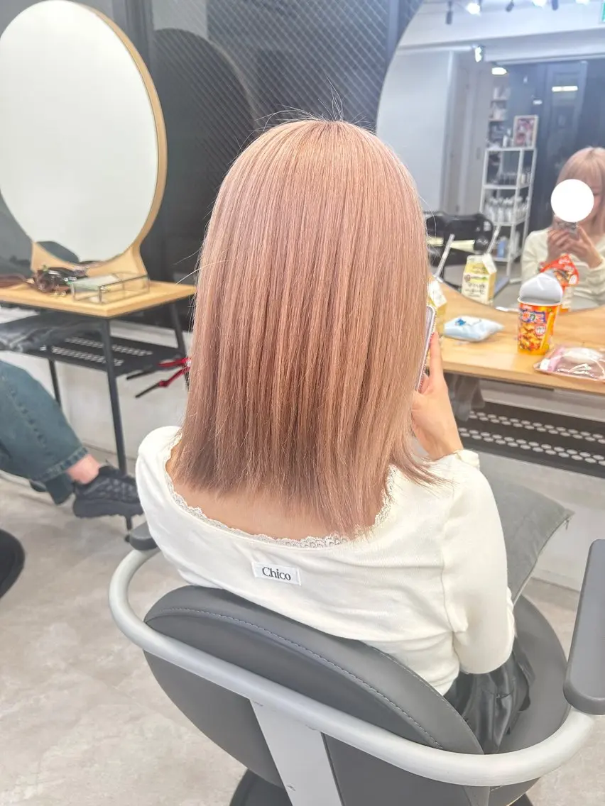 ミディアム カラー ベージュカラー ピンクカラー ピンクベージュ ヘアカラー 今福 星南🌟 大阪/ブリーチ🌟のヘアスタイル