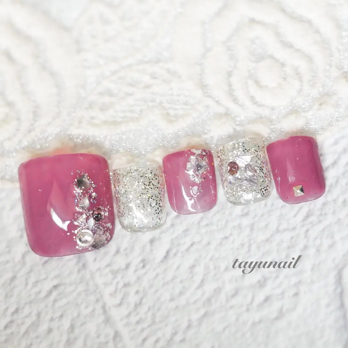 ネイル アートネイル クリアネイル フラワーネイル ジェルネイル ラメ(グリッター) フットネイル ネイルサロン 【たゆnail】のネイルデザイン