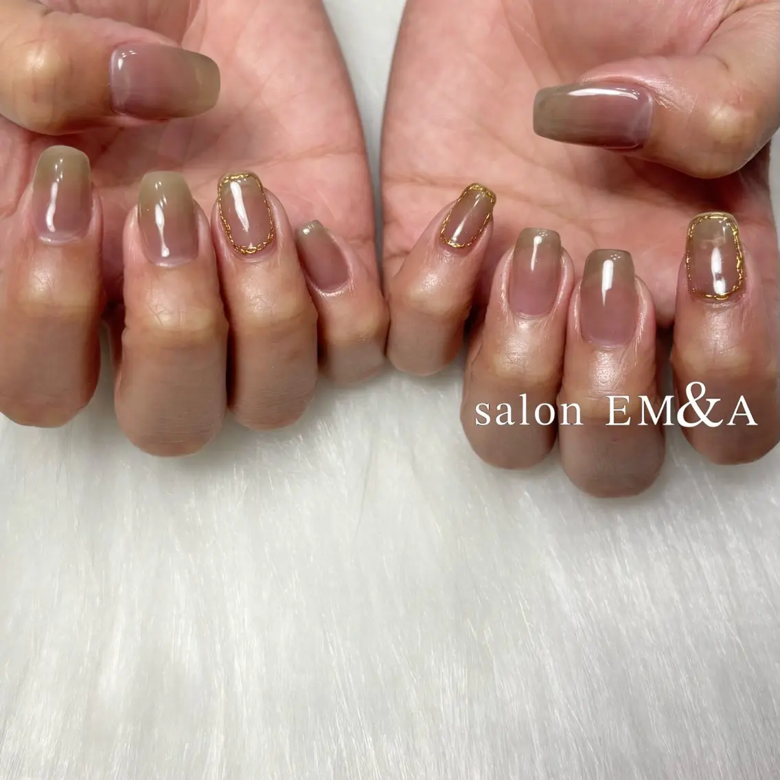 ネイル ミラーネイル salon EM&A emiのネイルデザイン