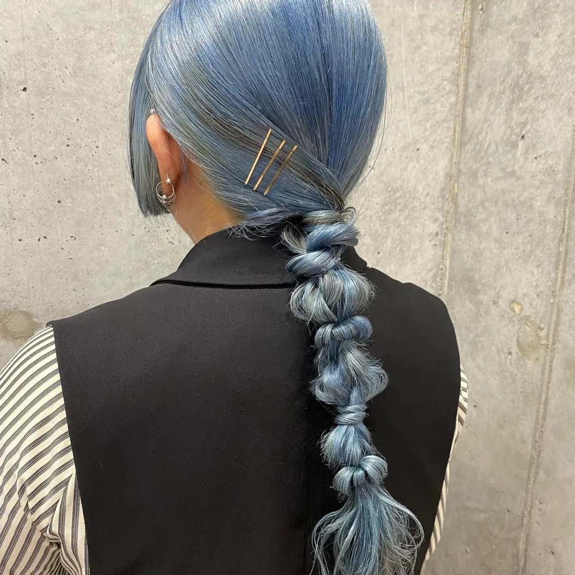 ヘアアレンジ 結婚式・ブライダル クリスマス ヘアセット 艶暖色カラー🍒 縮毛矯正ほののヘアスタイル