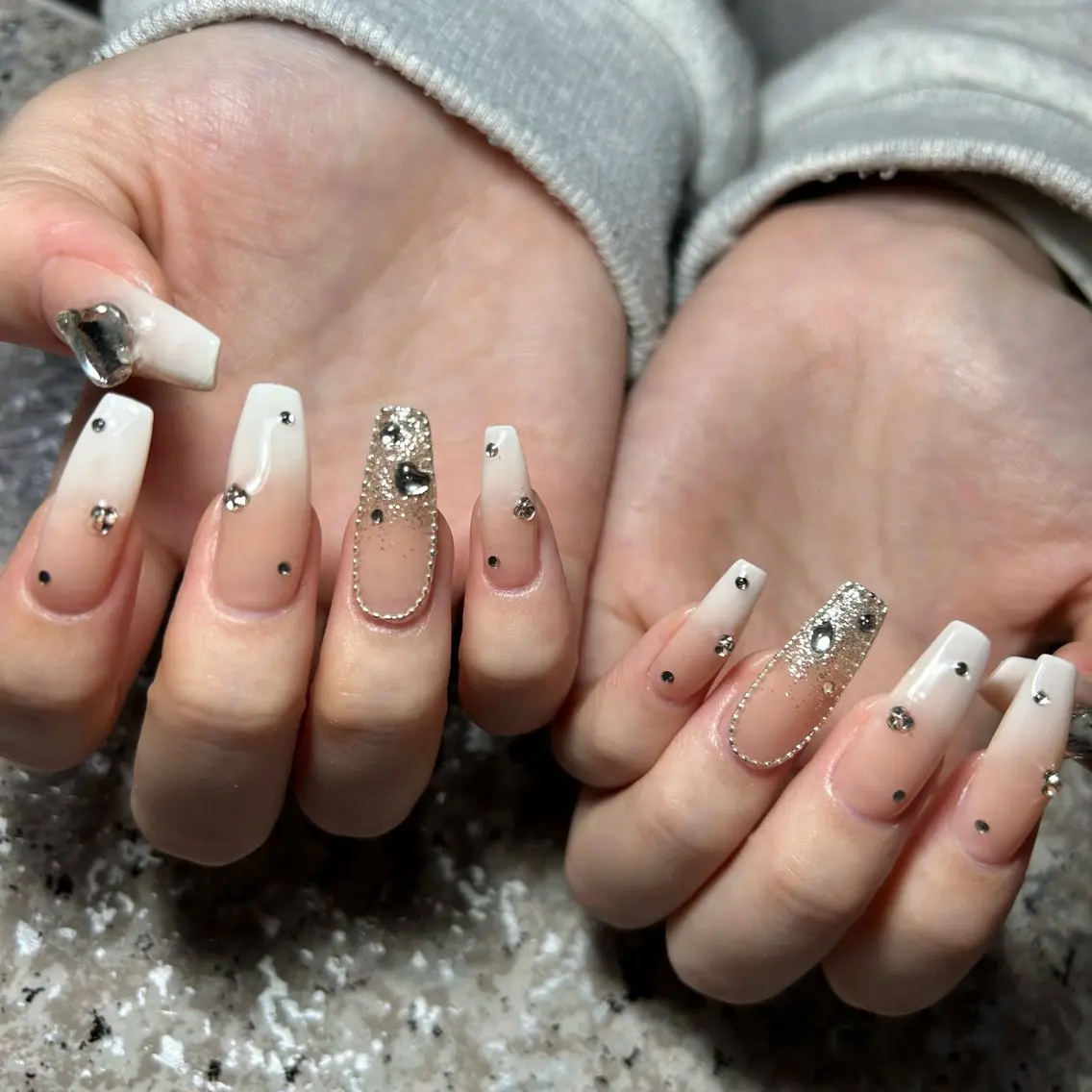 ネイル ハンドネイル nailroom‪ sb‪‪𓈒𓂂𓏸のネイルデザイン