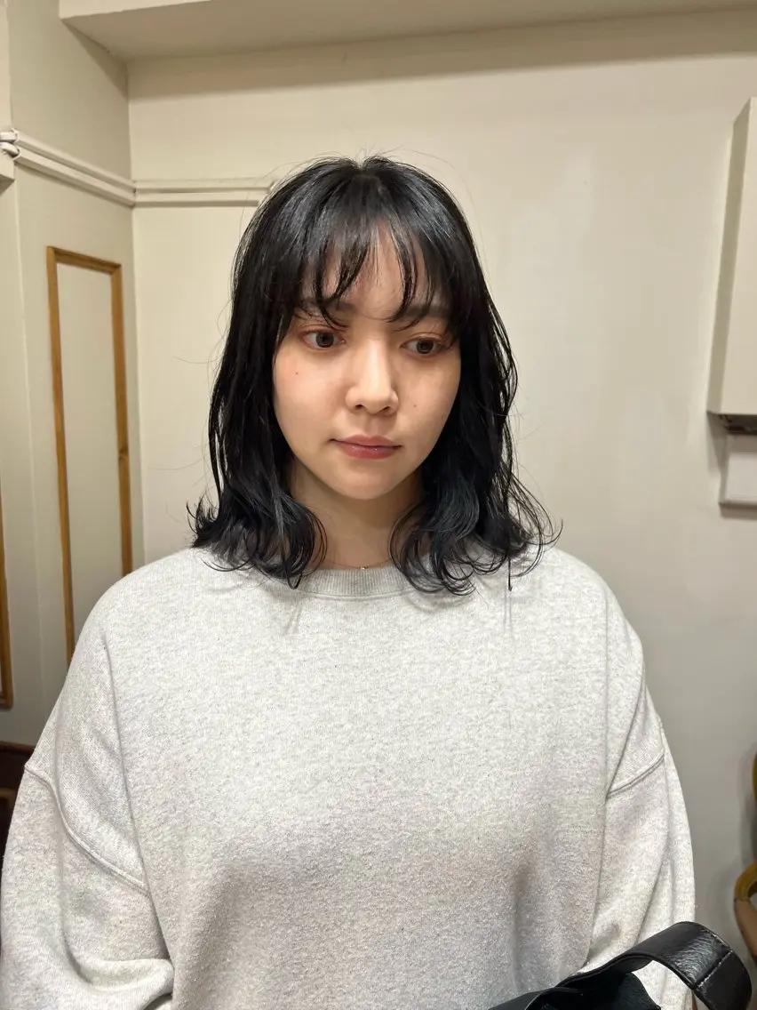 ショート カラー 黒髪 takada kohのヘアスタイル