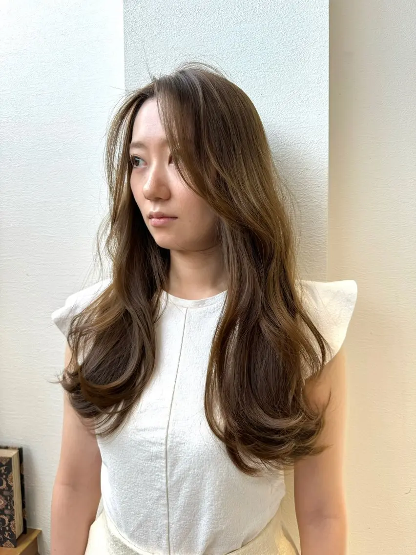 ロング カラー カット ヘアカラー トリートメント レイヤーカット /透明感カラー西田のヘアスタイル
