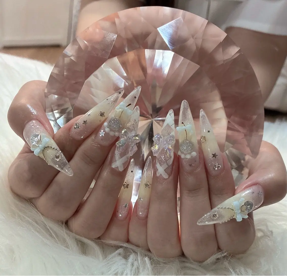ネイル ハンドネイル LoaChaton kaeのネイルデザイン