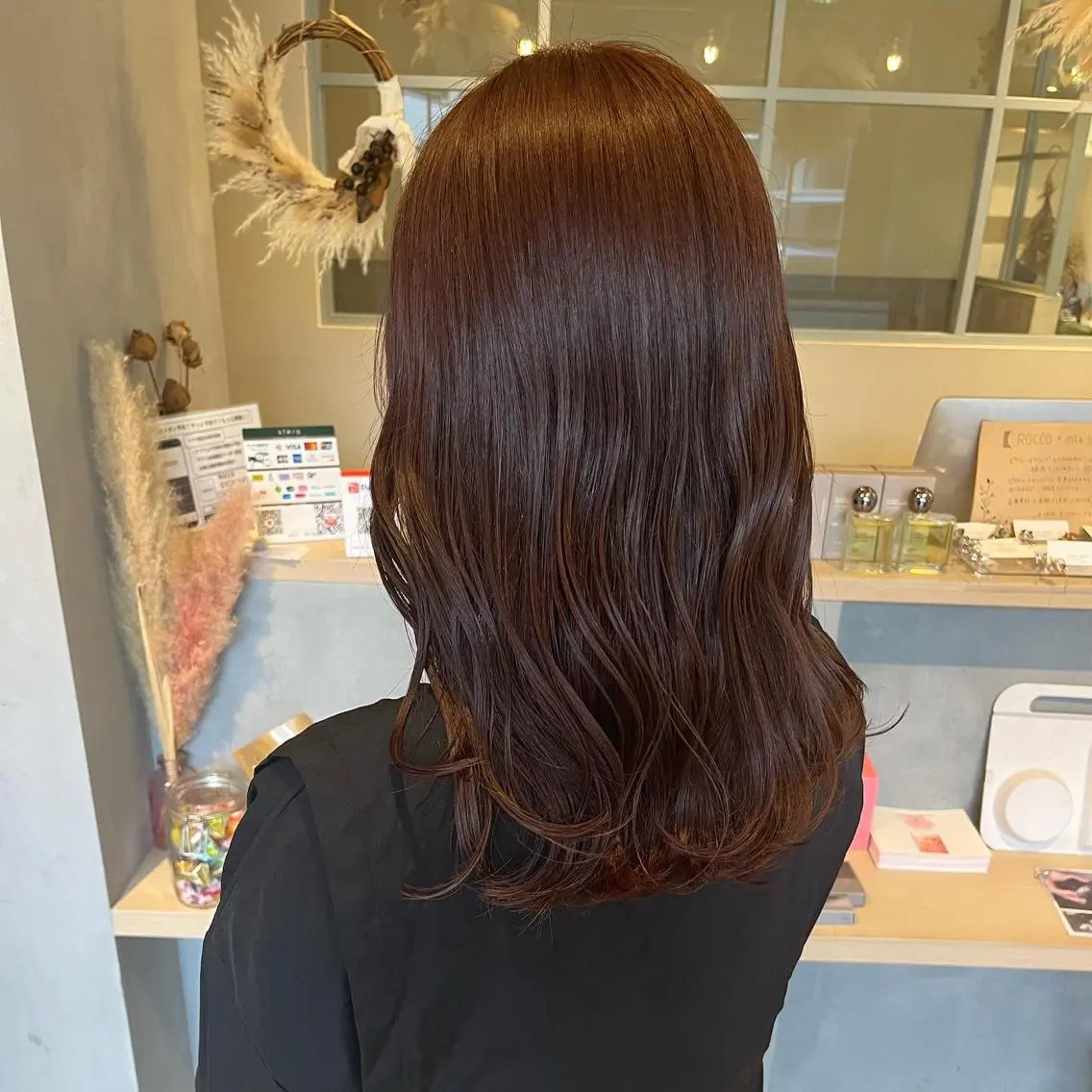 ミディアム MAI ROCCO3rdのヘアスタイル