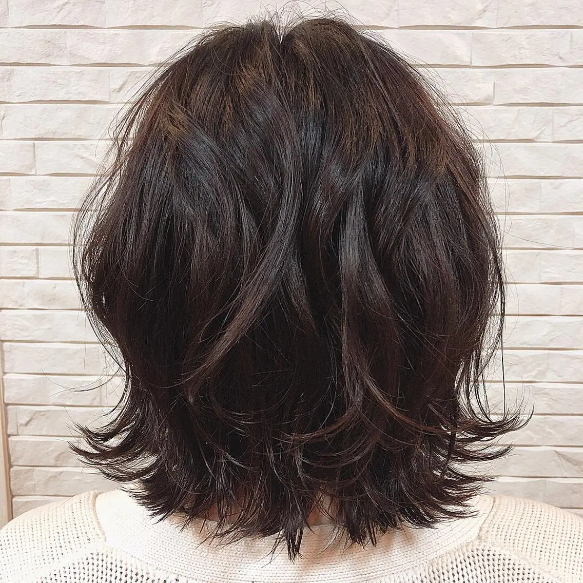 ミディアム 伊藤 さやかのヘアスタイル