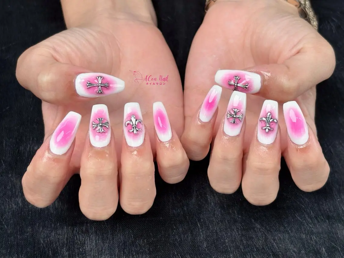 ネイル 桜ネイル 長さ出し フラワーネイル フレンチネイル ジェルネイル ハンドネイル ACon NailSalonのネイルデザイン