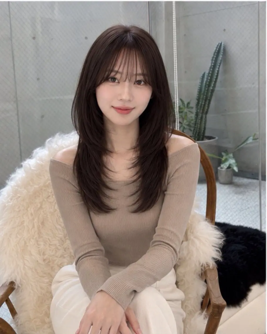 セミロング ハッシュカット 韓国風ヘア レイヤーカット トリートメント カット pia 薬院のヘアスタイル
