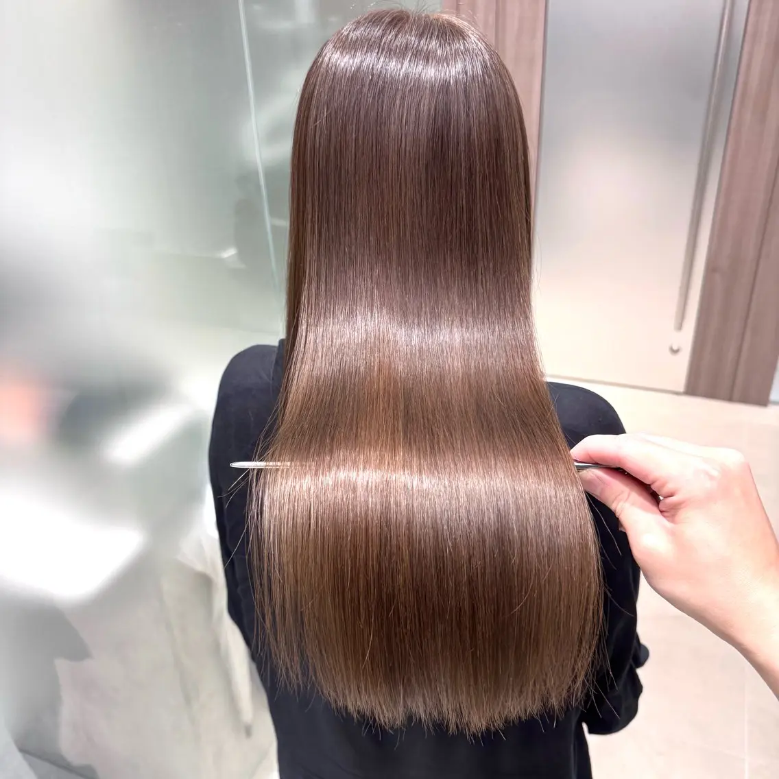 ロング カラー カット ヘアカラー トリートメント 癖毛救済✂️ボブ /髪質改善ストレートのヘアスタイル