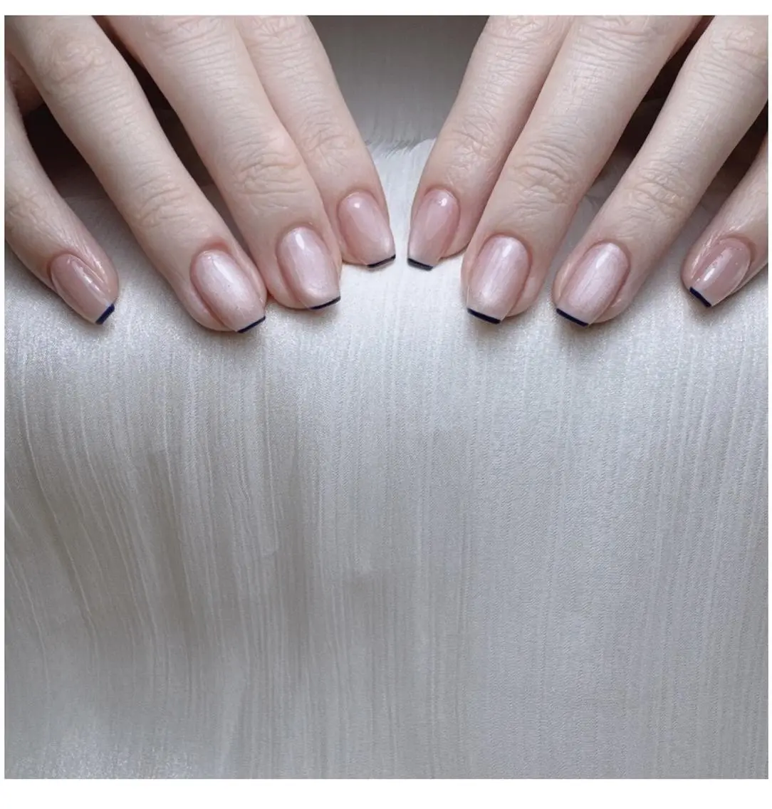 ネイル ハンドネイル ハンドケア MoonNail リサのネイルデザイン